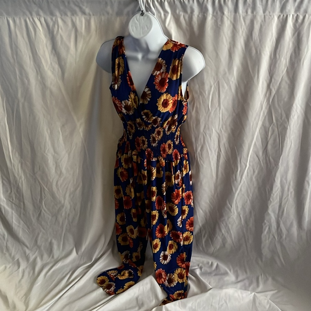 Blue daisy romper
